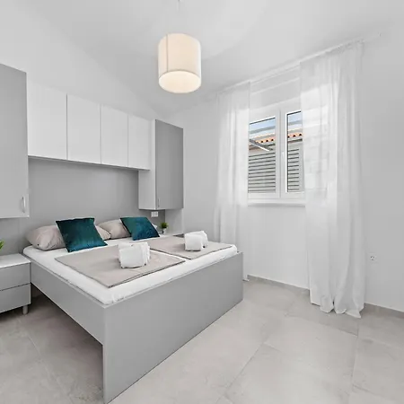Διαμέρισμα Cosy Near Rock *