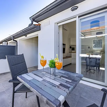 Appartement Cosy Near Rock